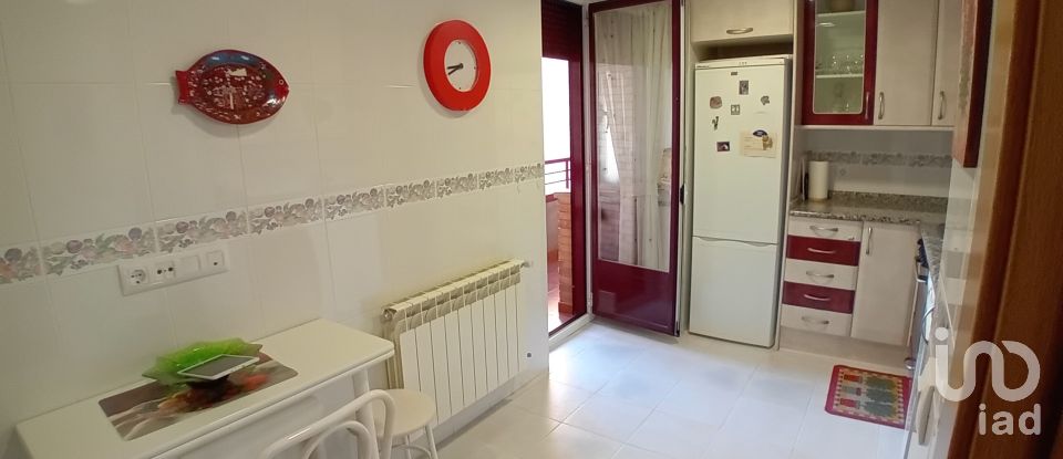 Appartement 0 chambre de 81 m² à San Leonardo de Yagüe (42140)