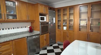 Pis 4 habitacions de 154 m² a Vila-Real/Villarreal (12540)