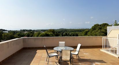 Appartement 3 chambres de 85 m² à Salou (43840)