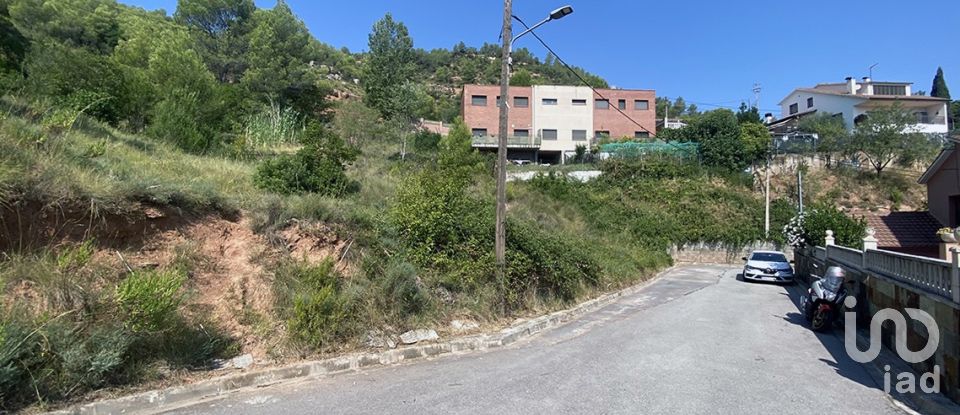 Land of 846 m² in Vacarisses (08233)