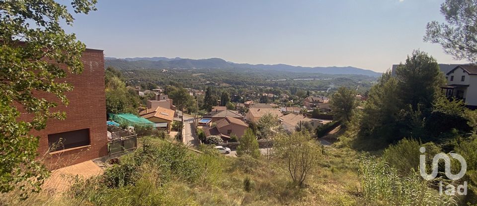 Land of 846 m² in Vacarisses (08233)