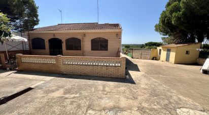 Cottage 8 bedrooms of 666 m² in La Redondela (21430)