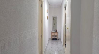 Pis 3 habitacions de 84 m² a Alicante/Alacant (03010)