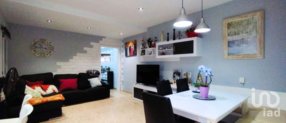 Pis 4 habitacions de 112 m² a Castelldefels (08860)