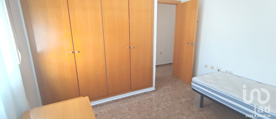 Pis 3 habitacions de 96 m² a Onda (12200)