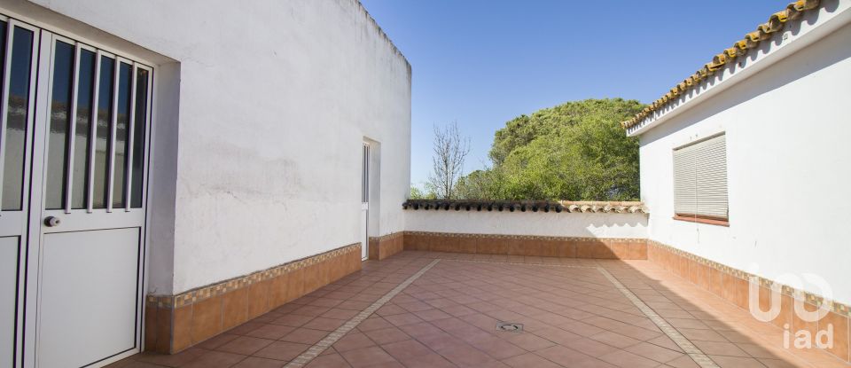 House 4 bedrooms of 257 m² in Fuente de La Corcha (21609)