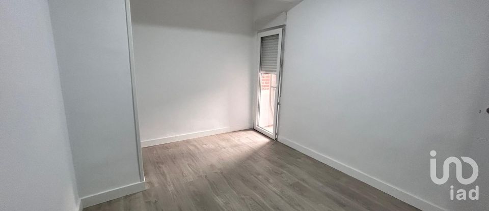 Pis 3 habitacions de 61 m² a Alcalá de Henares (28803)