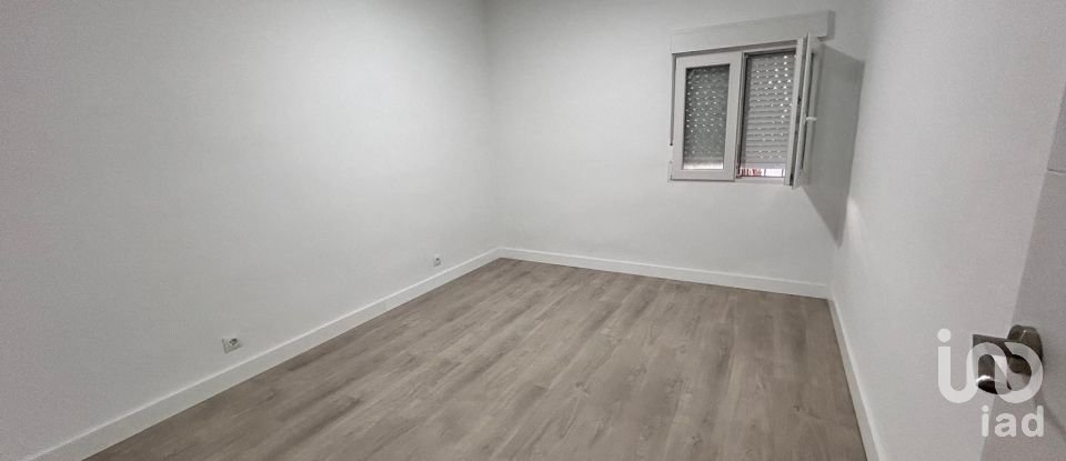 Pis 3 habitacions de 61 m² a Alcalá de Henares (28803)