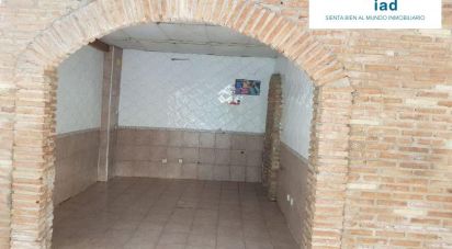 Shop / premises commercial of 55 m² in Zaragoza (50002)