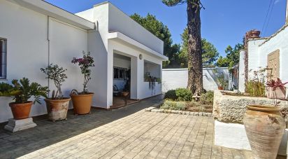 Casa 4 habitaciones de 192 m² en Chiclana de la Frontera (11130)