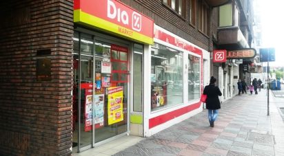 Shop / premises commercial of 450 m² in León (24004)