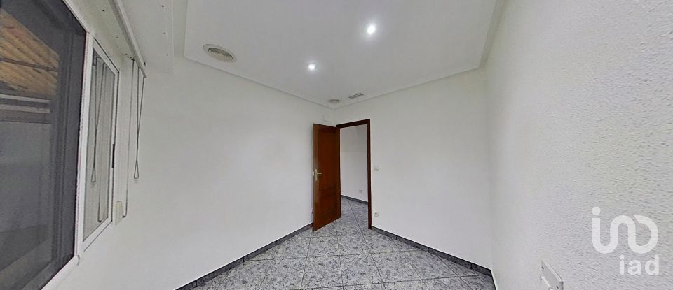 Pis 3 habitacions de 128 m² a Elx/Elche (03204)