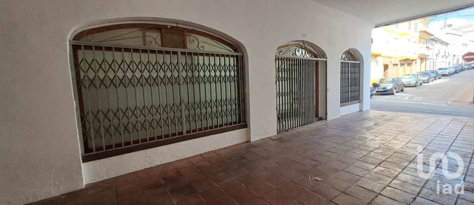 Tienda / local comercial de 75 m² en Pego (03780)