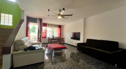 Duplex 5 bedrooms of 200 m² in Badalona (08917)