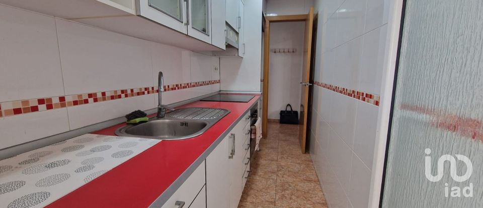 Appartement 3 chambres de 60 m² à Cornella de Llobregat (08940)