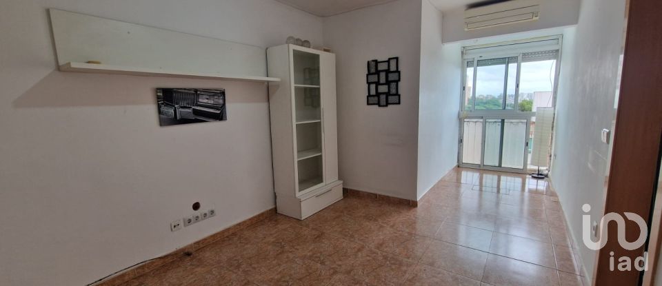 Apartment 3 bedrooms of 60 m² in Cornella de Llobregat (08940)