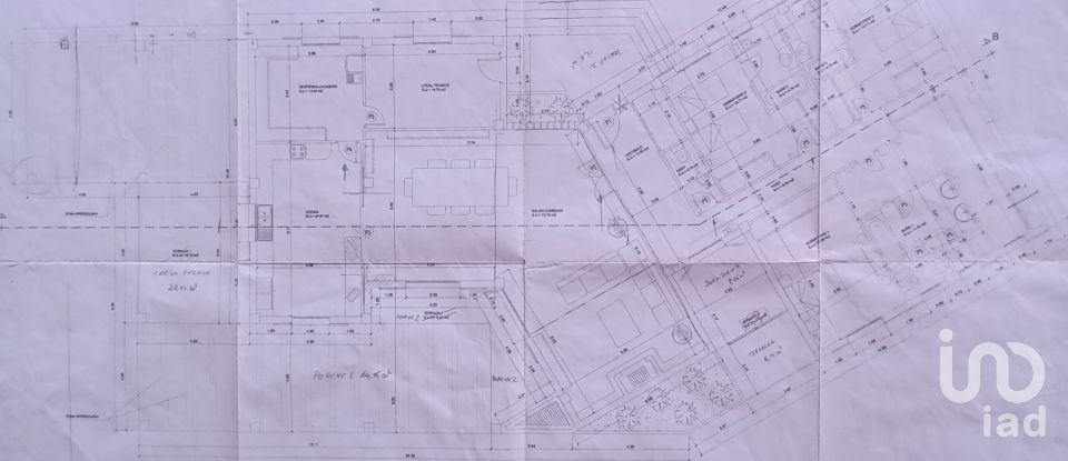 Châlet 4 chambres de 429 m² à Purias (30813)