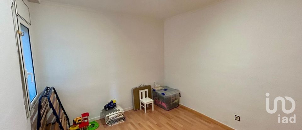 Pis 3 habitacions de 73 m² a Parets del Vallès (08150)