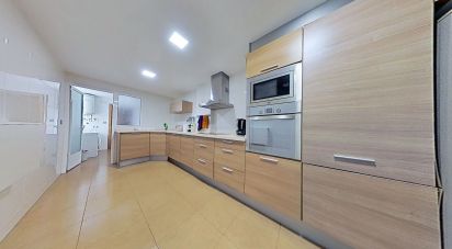 Pis 2 habitacions de 108 m² a Elx/Elche (03206)