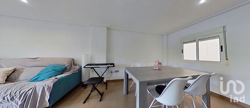 Pis 2 habitacions de 108 m² a Elx/Elche (03206)