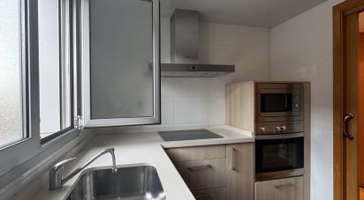 Pis 3 habitacions de 126 m² a Cornella de Llobregat (08940)