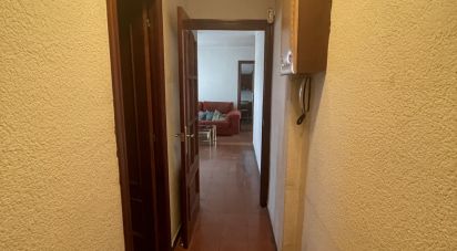 Pis 3 habitacions de 60 m² a Barcelona (08042)