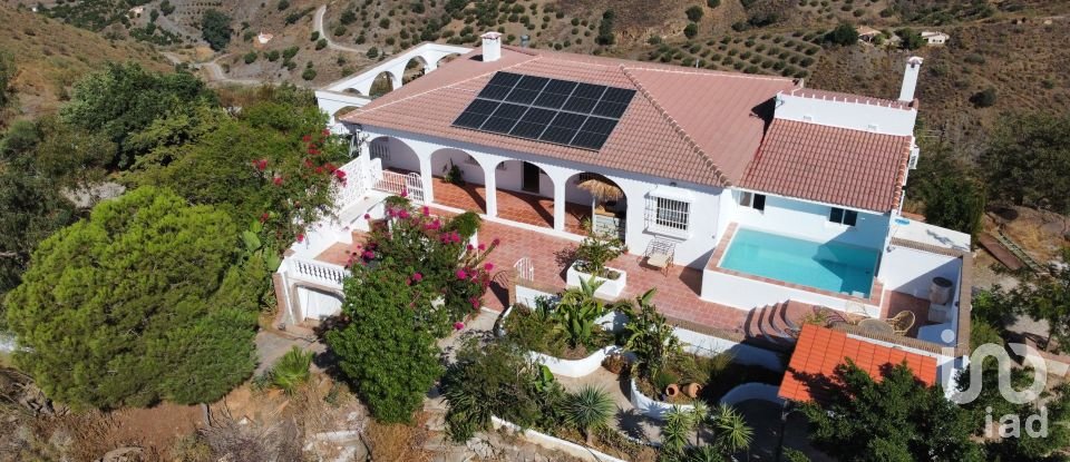 House 4 bedrooms of 320 m² in Canillas de Aceituno (29716)