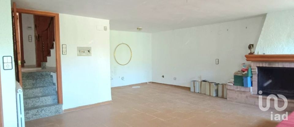 Maison 4 chambres de 200 m² à L'Ametlla de Mar (43860)