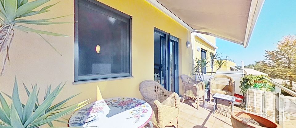 Maison 4 chambres de 230 m² à Cambrils (43850)