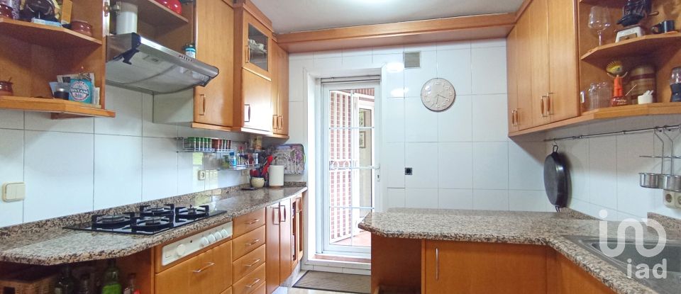 Lodge 5 bedrooms of 324 m² in Alcalá de Henares (28804)