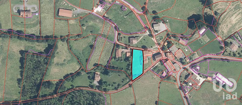 Land of 1,800 m² in Andeko (48116)