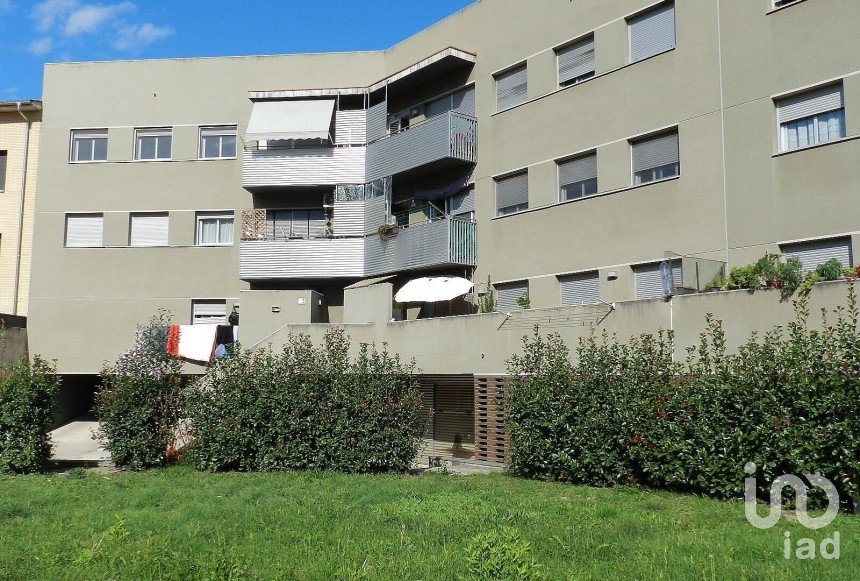 Pis 3 habitacions de 80 m² a Centelles (08540)