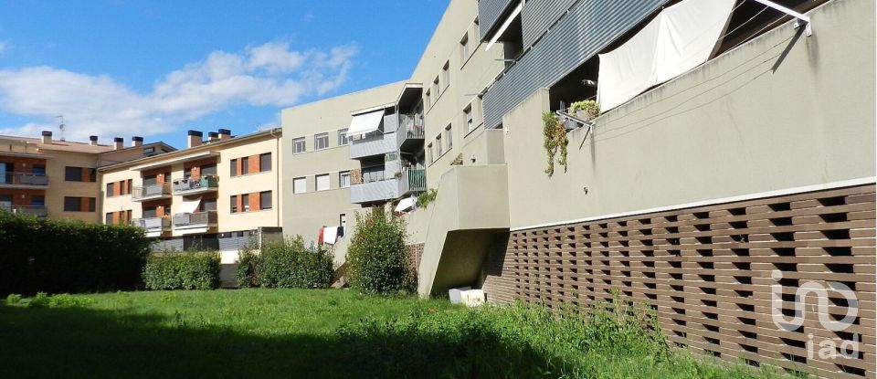 Pis 3 habitacions de 80 m² a Centelles (08540)