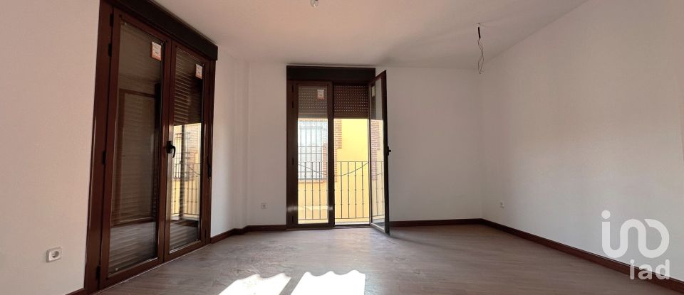 Edifici de 693 m² a La Guardia (45760)