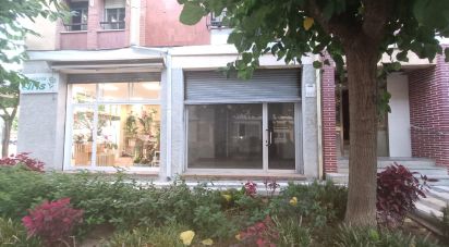 Shop / premises commercial of 48 m² in Les Roquetes (08812)