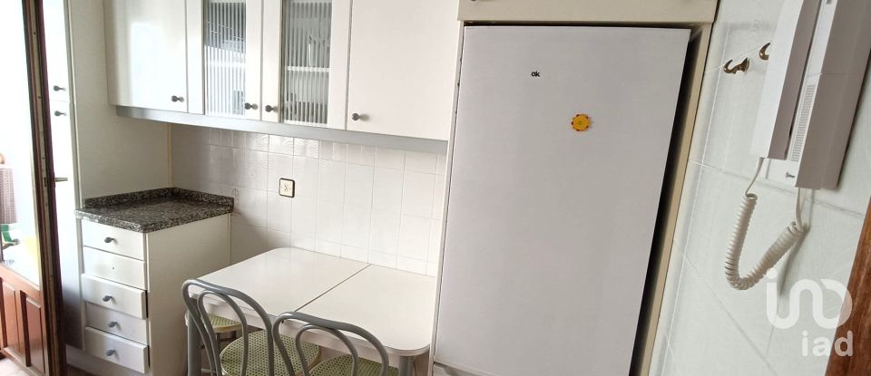 Pis 2 habitacions de 70 m² a León (24003)