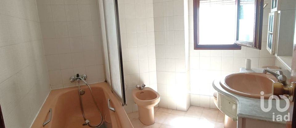 Apartment 2 bedrooms of 70 m² in León (24003)