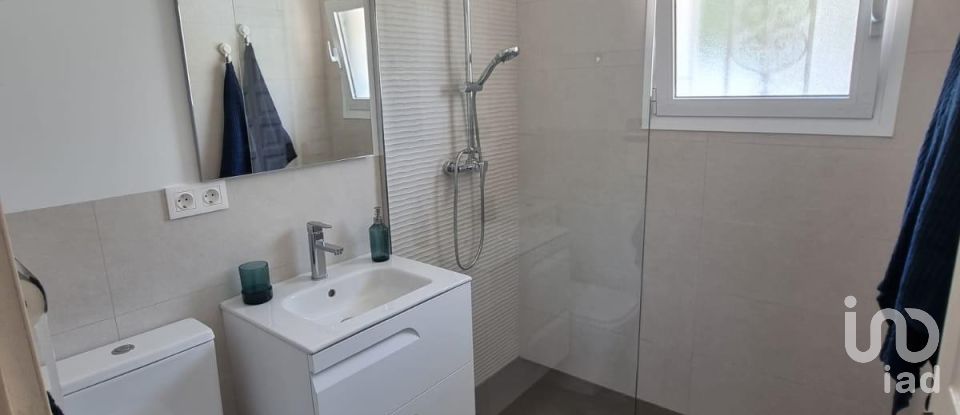 Gîte 3 chambres de 123 m² à Dénia (03700)