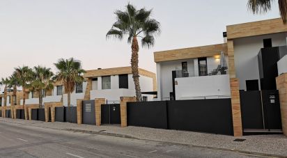 Casa 3 habitaciones de 111 m² en Monte Zenia (03189)