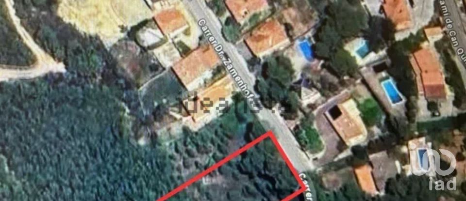 Land of 690 m² in Bigues (08415)