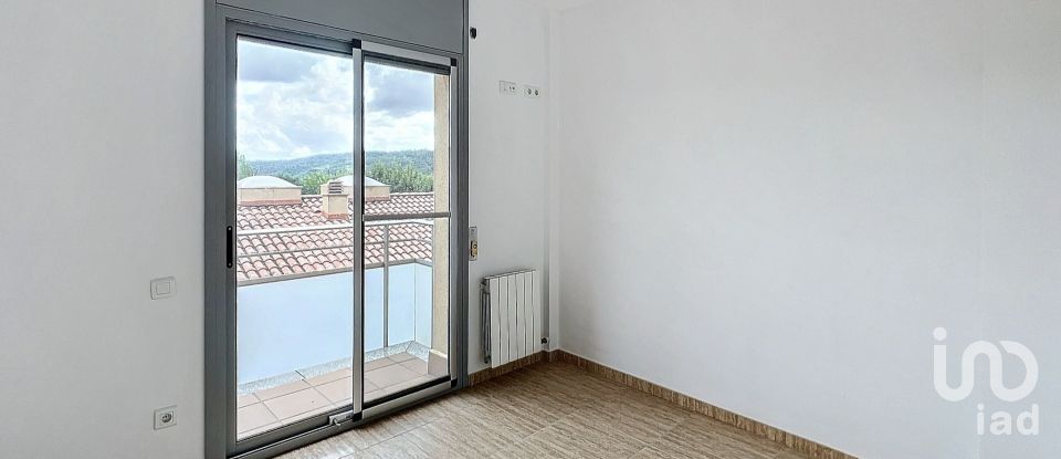 Maison 3 chambres de 206 m² à Vallbona d'Anoia (08785)