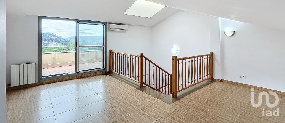 Maison 3 chambres de 206 m² à Vallbona d'Anoia (08785)