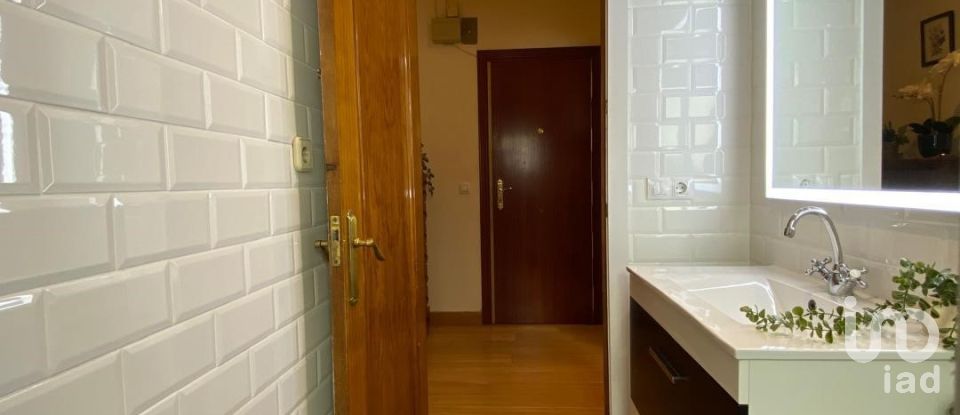 Pis 3 habitacions de 83 m² a Madrid (28007)