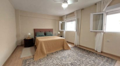 Pis 3 habitacions de 86 m² a El Campello (03560)