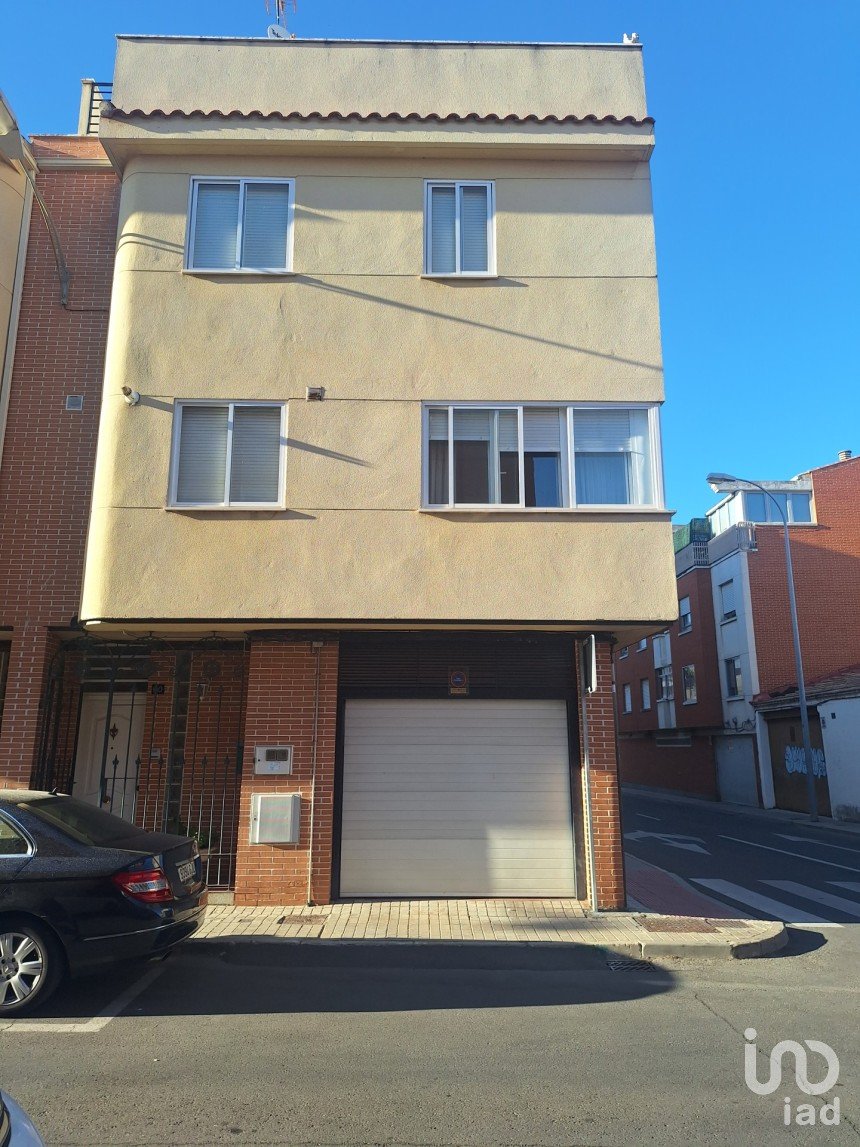 Maison 4 chambres de 250 m² à Salamanca (37008)