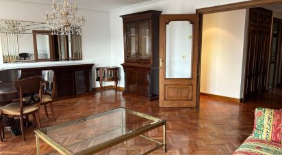 Pis 4 habitacions de 125 m² a León (24002)