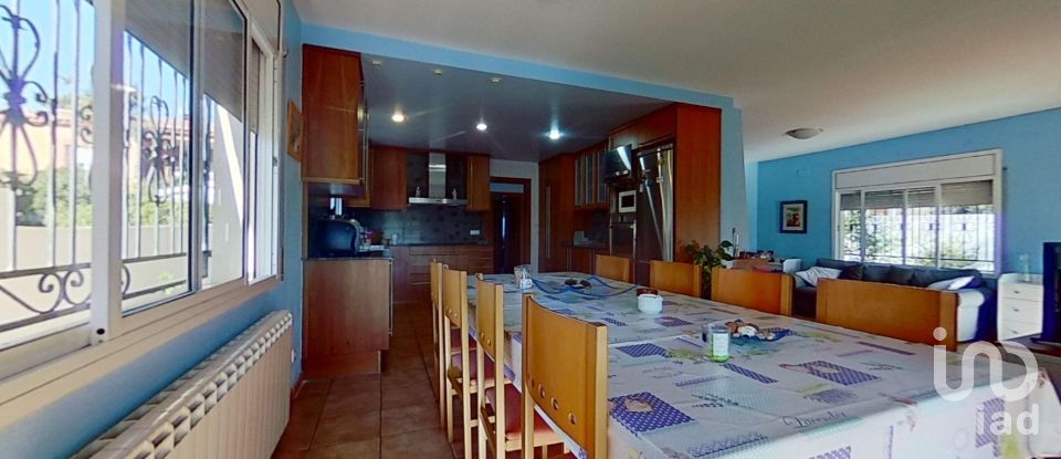 Casa 7 habitacions de 231 m² a Barri Maritim del Francas (43880)