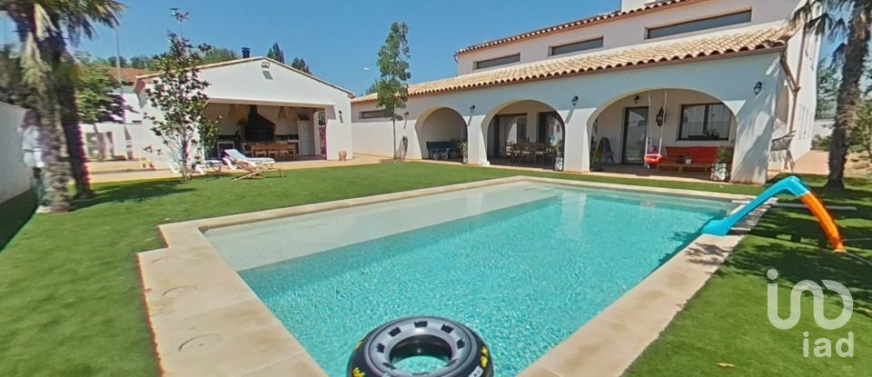 Châlet 5 chambres de 460 m² à Balaguer (25600)