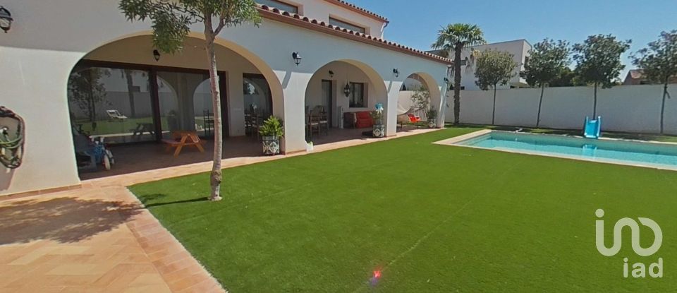 Cottage 5 bedrooms of 460 m² in Balaguer (25600)