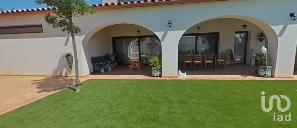 Cottage 5 bedrooms of 460 m² in Balaguer (25600)